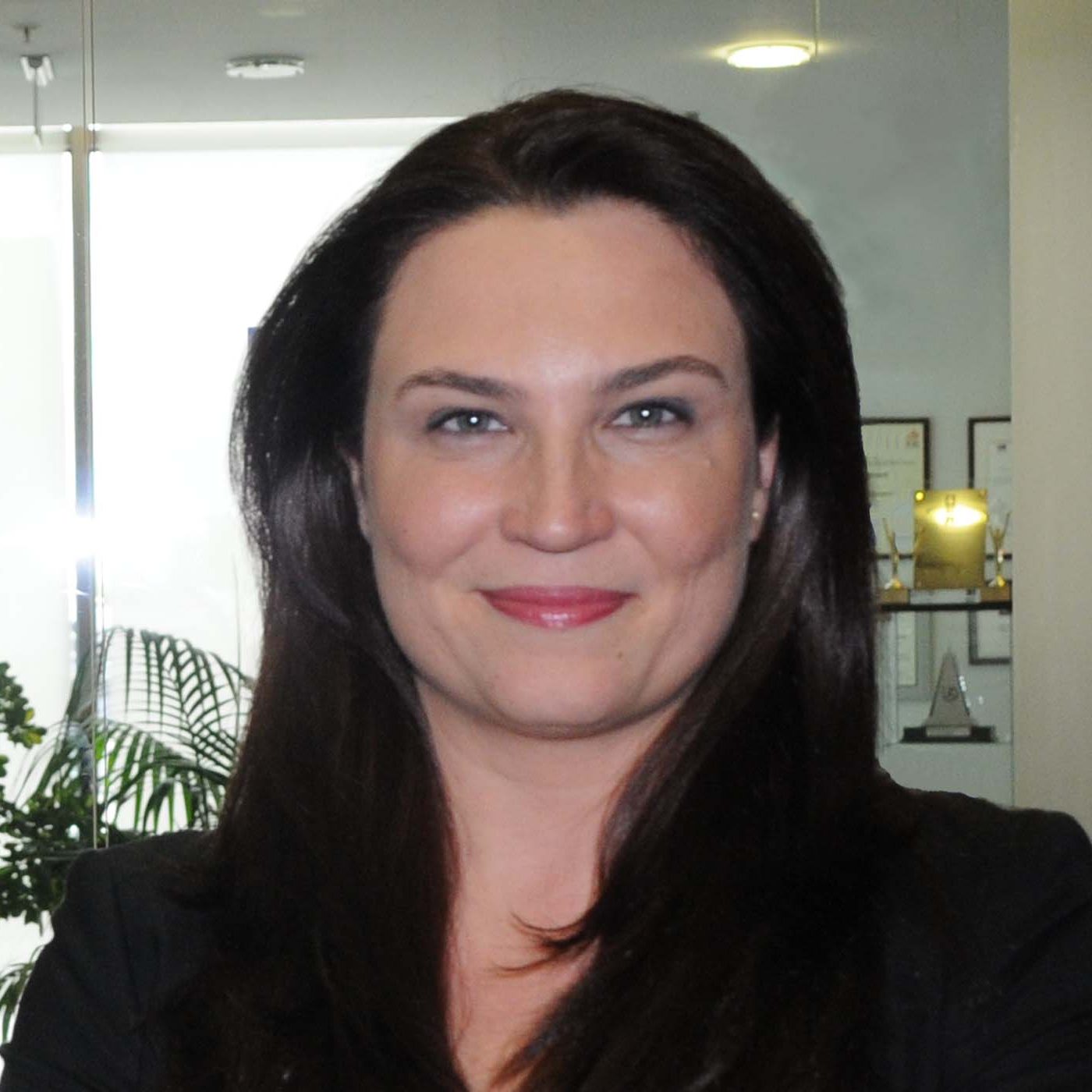 Dr. Hande Altun